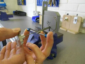 Logan Locksmith Shop Colorado Springs, CO 719-992-3128 - key-broke-in-lock